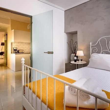 Home In Heart Of Old Town With Sunny Courtyard Chania (Crete)